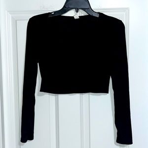 SHEIN Black Long Sleeve Crop Top